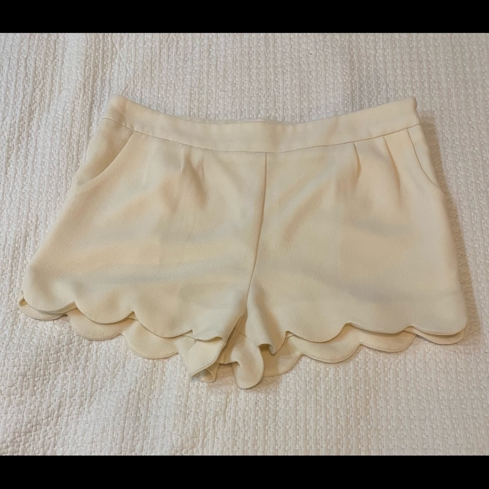 Cute and elegant shorts